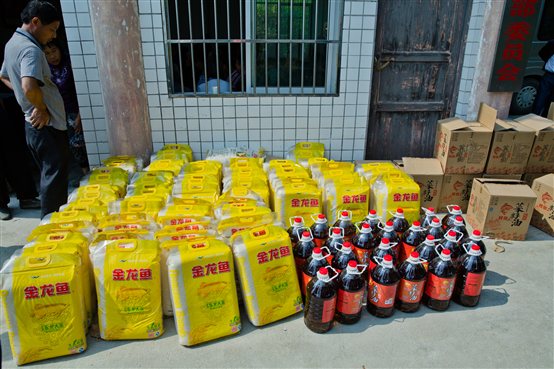 D:康順宏現(xiàn)代教育技術(shù)中心?51016杜剛新聞.jpg
